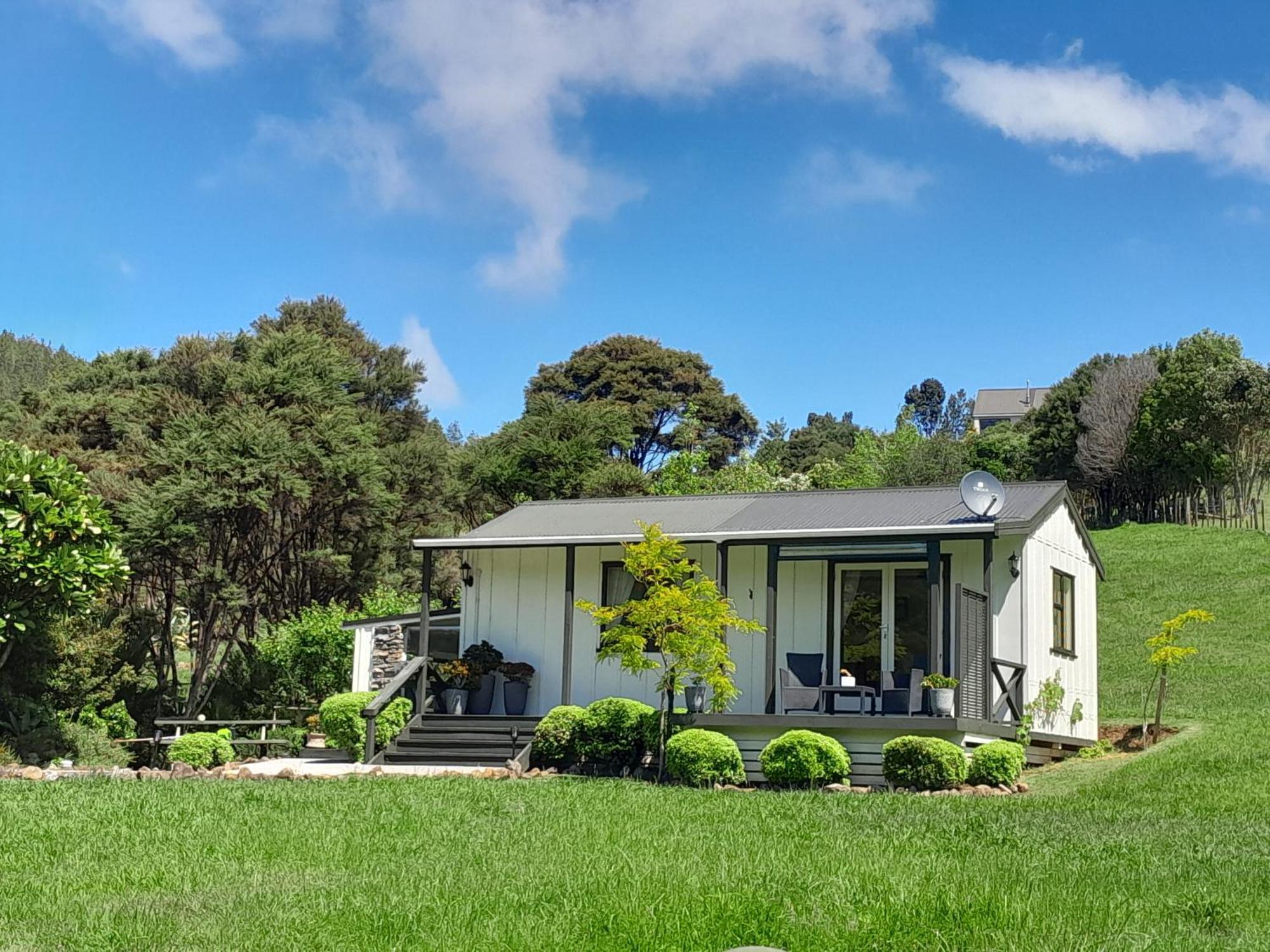 Kuaotunu'S Peebles Cottage Exterior photo